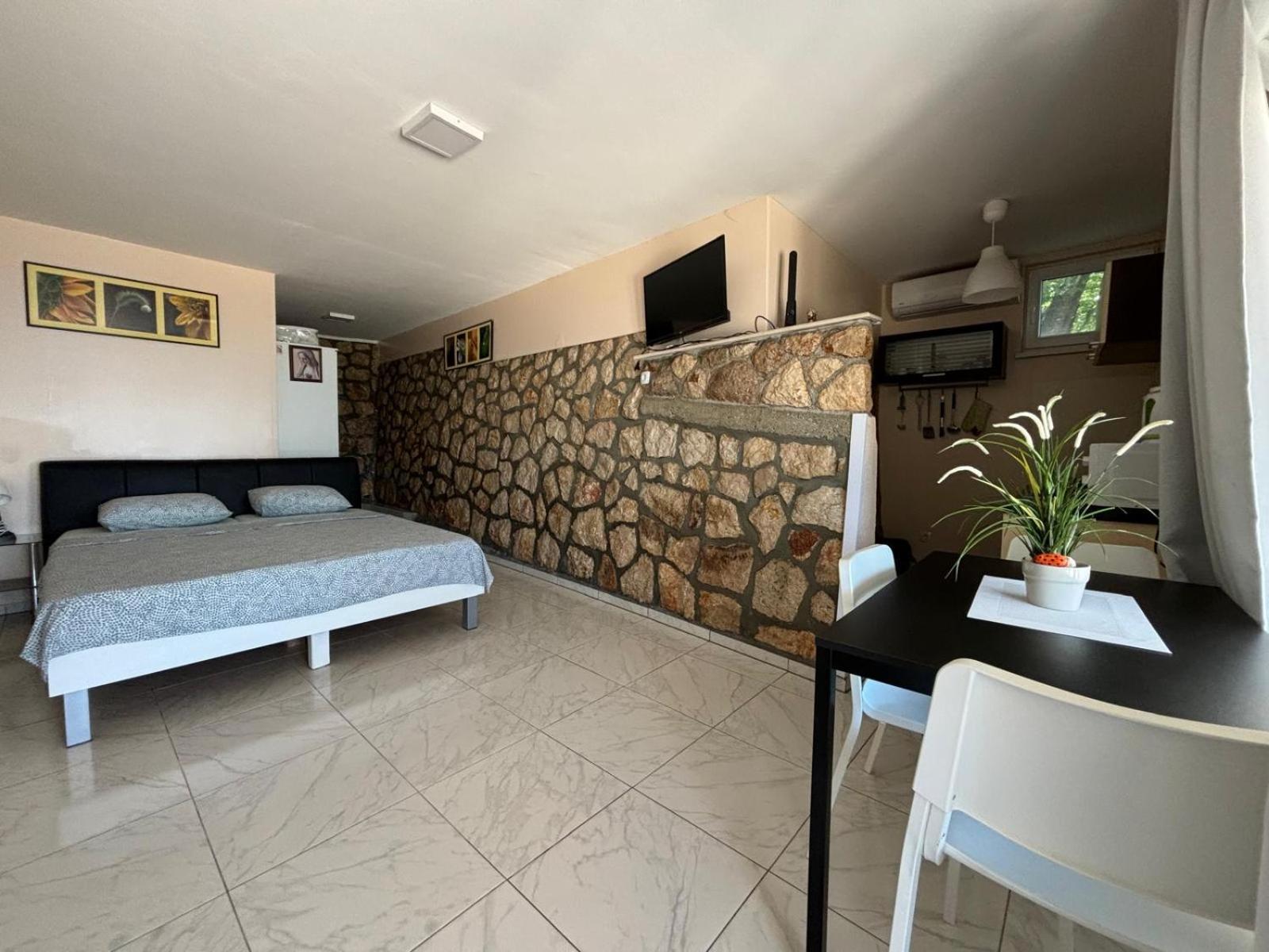 Apartmani Bosnjak Starigrad Exterior photo