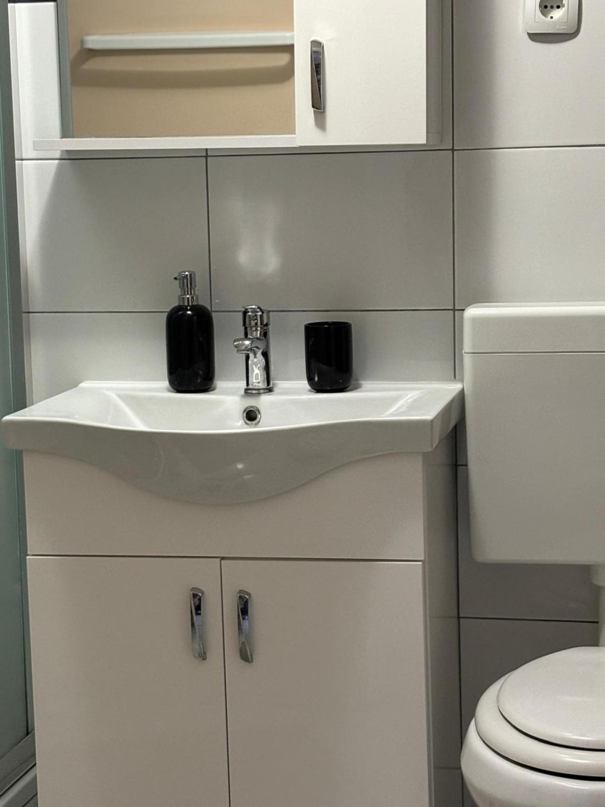 Apartmani Bosnjak Starigrad Room photo