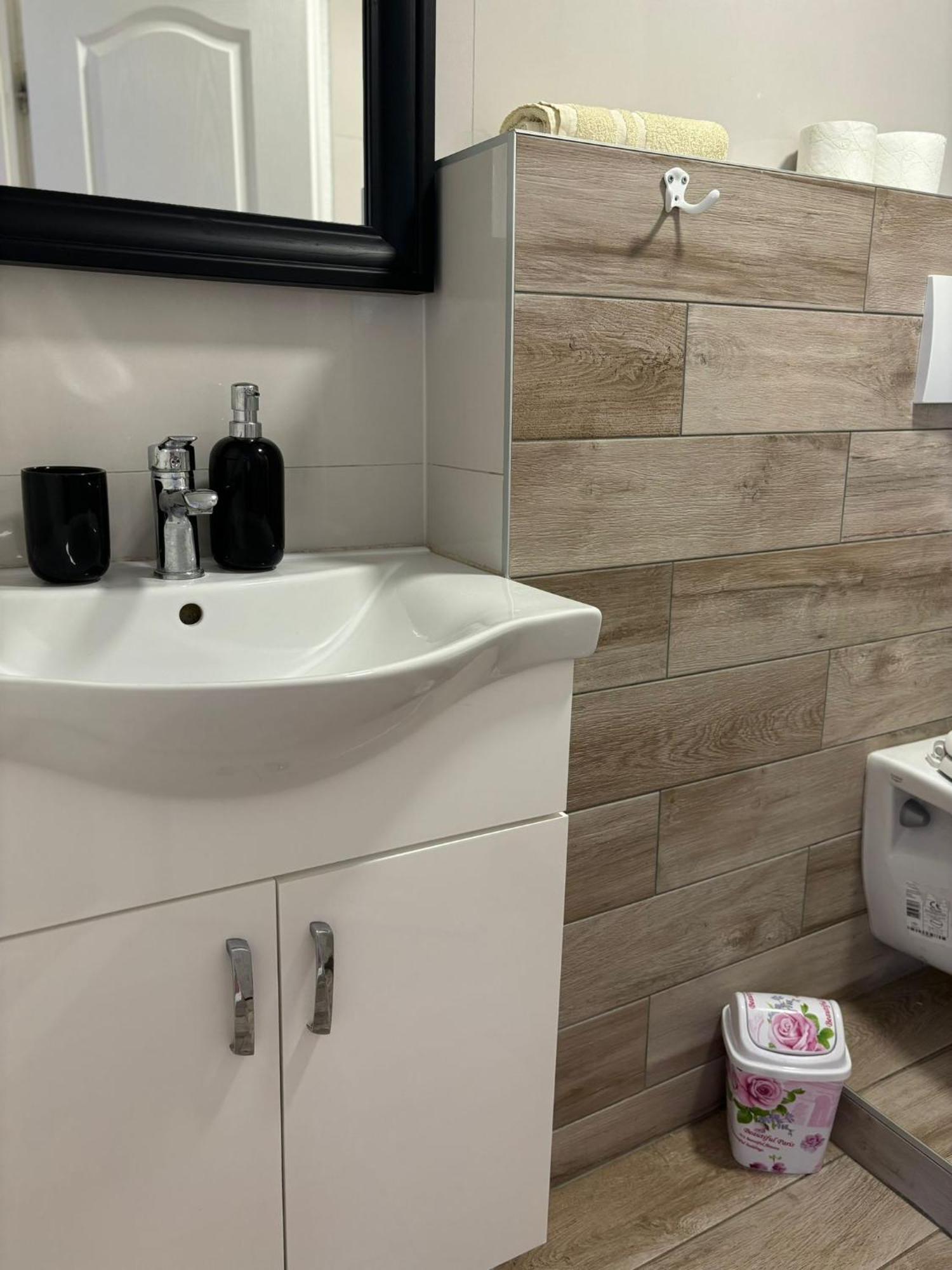 Apartmani Bosnjak Starigrad Room photo
