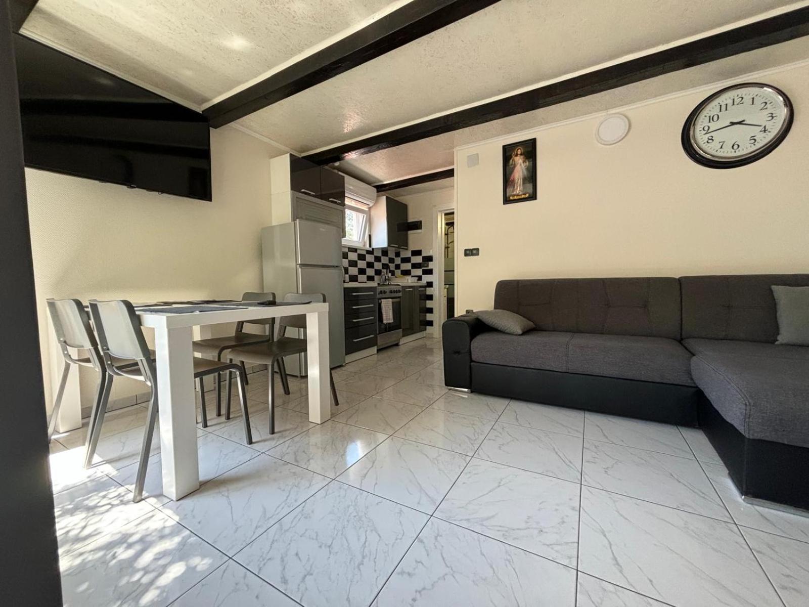 Apartmani Bosnjak Starigrad Exterior photo