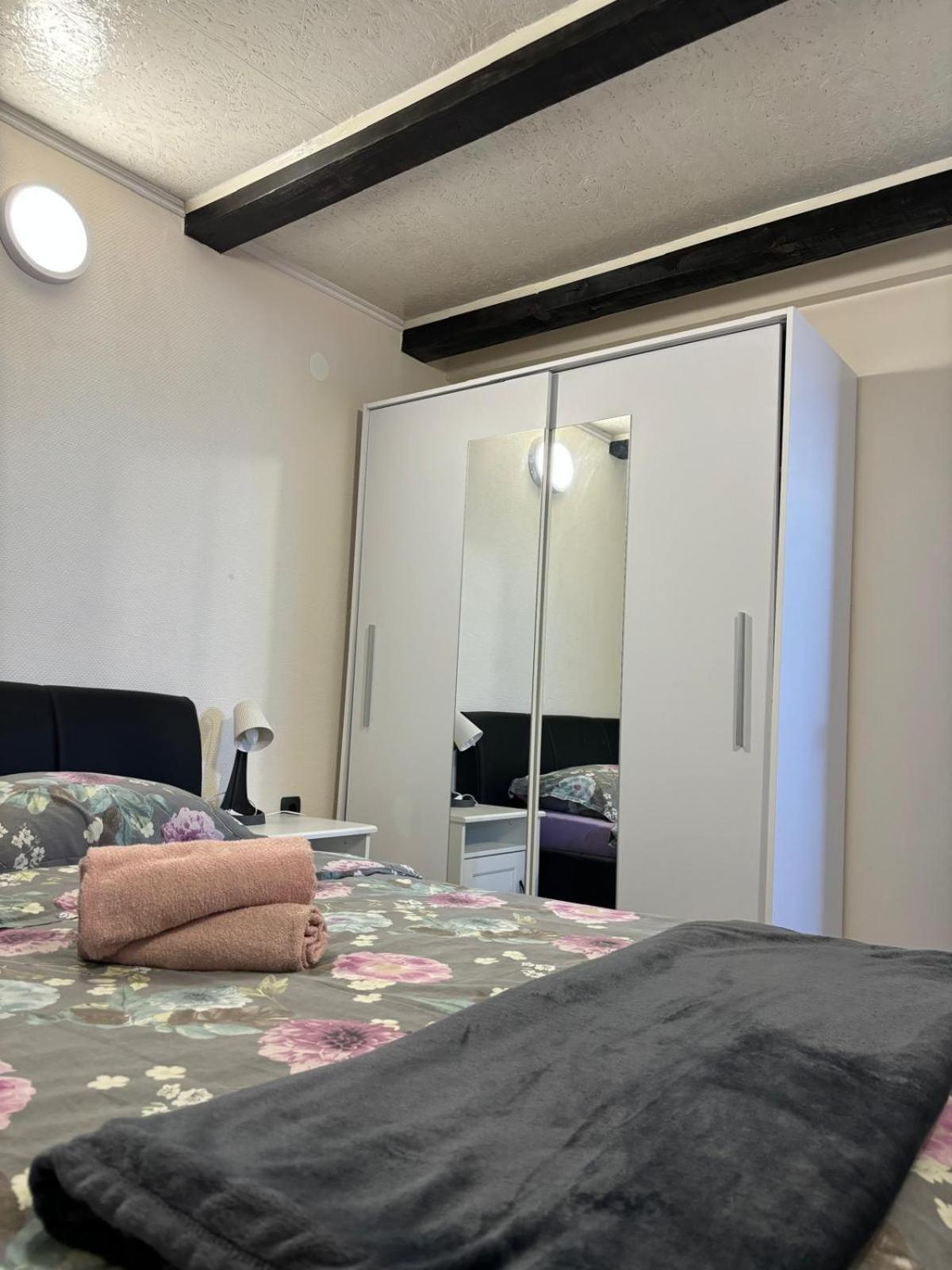 Apartmani Bosnjak Starigrad Room photo
